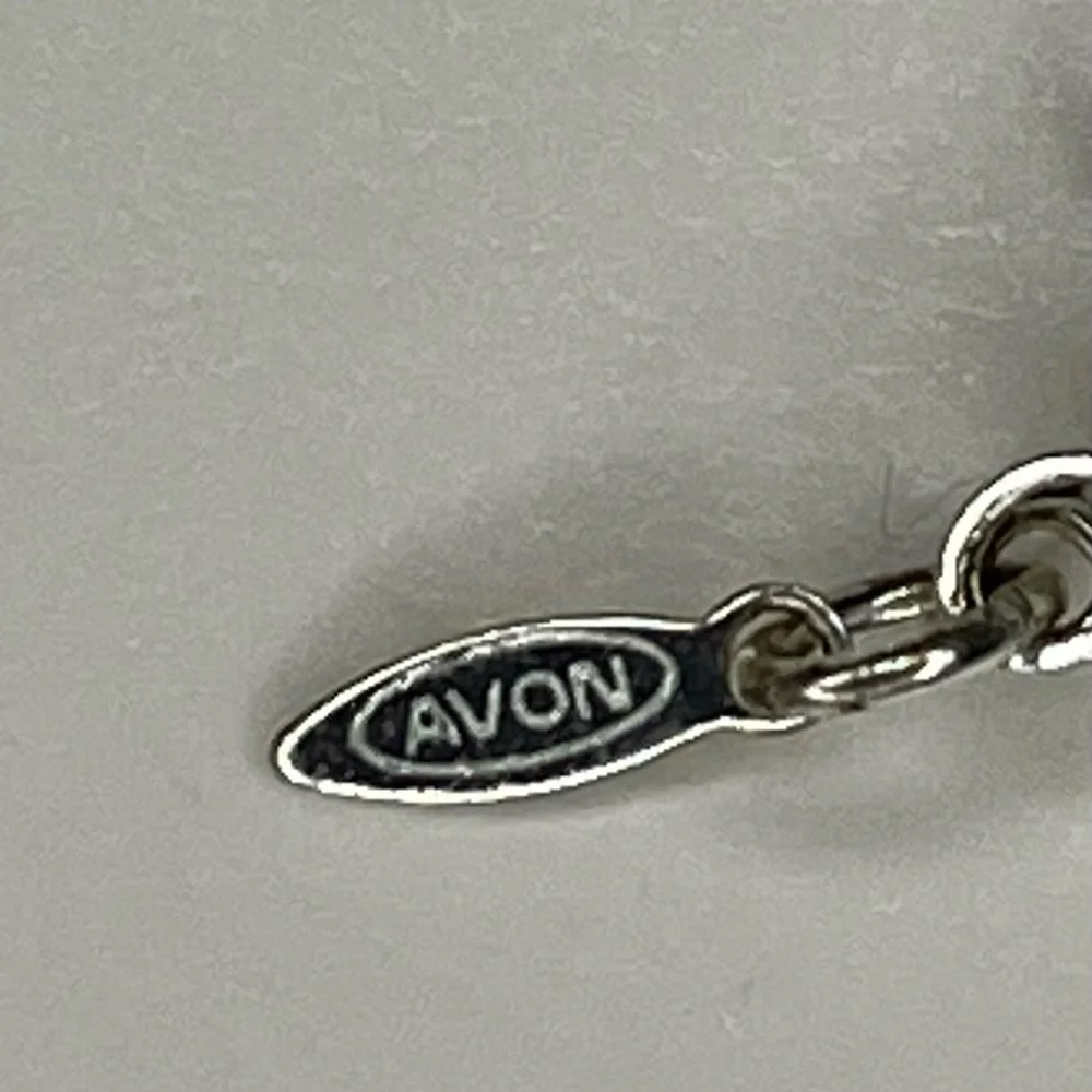 Avon chain has